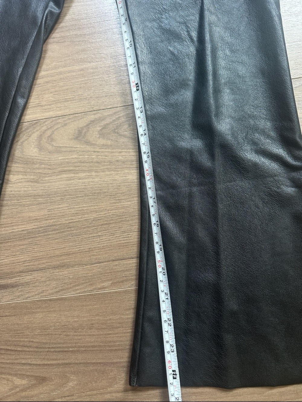 COMMANDO faux leather high rise cropped flare pants / leggings Size Medium - Picture 7 of 10